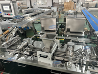 Machine automatique de fabrication de sandwichs à biscuits équipement de conditionnement de biscuits à la crème et d'emballage machine d'emballage de biscuits à biscuits à sandwich