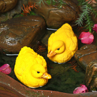 Statue de petit canard jaune en résine personnalisée pour la décoration de jardin, étang, adorable petite figurine de canard