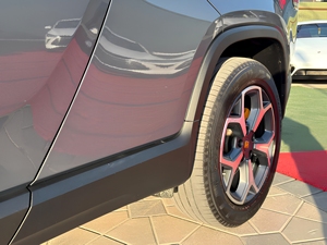Voiture électrique quatre roues motrices Rivian R1T 2023 - Product Image 5