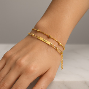 Conjunto de Pulseras de Cadena con Eslabones Chapados en Oro Grabadas Personalizadas, Joyería de Aniversario para Mujer, Fecha 03.10.2026, Doble Clásica Personalizada - Product Image 3
