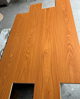 Pavimento in Legno Ingegnerizzato di Quercia Moderno ed Economico 12MM 14MM 15MM Parquet di Alta Qualità Prezzo Conveniente