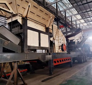 Portable Rock Crushing <b>Machine</b> for <b>Mining</b> and Construction Industry Applications - Product Image 1