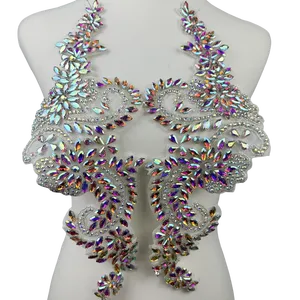 Parche DIY Multicolor Hecho a Mano con Flores de Cristal, Espejo y Pedrería Brillante para Abrigos, Cinturones, Hombros y Vestidos de Novia - Product Image 1