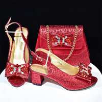 Damen Sommer/Winter/Herbst 10cm Quadratischer Absatz Flache Brautschuhe mit Steinbesatz Taschenset Echtes Leder Offene Zehen Slip-On Leichtgewicht