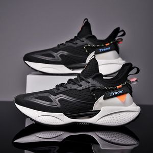 Zapatillas deportivas de plataforma para hombre al por mayor de fábrica, con tejido de patchwork, amortiguación de talón, absorción de fuerza y malla hueca para correr. - Product Image 3