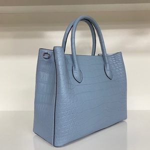 Bolso de mano 100% de piel de cocodrilo auténtica – Elegante bolso de diseñador con cierre de cremallera, bolso de mano de piel exótica de lujo - Product Image 3
