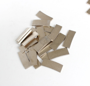 Pointes diamantées personnalisées de 350 mm pour la découpe de pierre, segments diamantés 40x3.2x15mm pour la découpe de granit - Product Image 2
