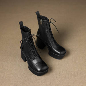 Botas de Mujer de Cuero Genuino Impermeables de Moda, con Cremallera Trasera, Diseño Retro, Tacones Altos y Gruesos, Construcción Duradera - Product Image 1
