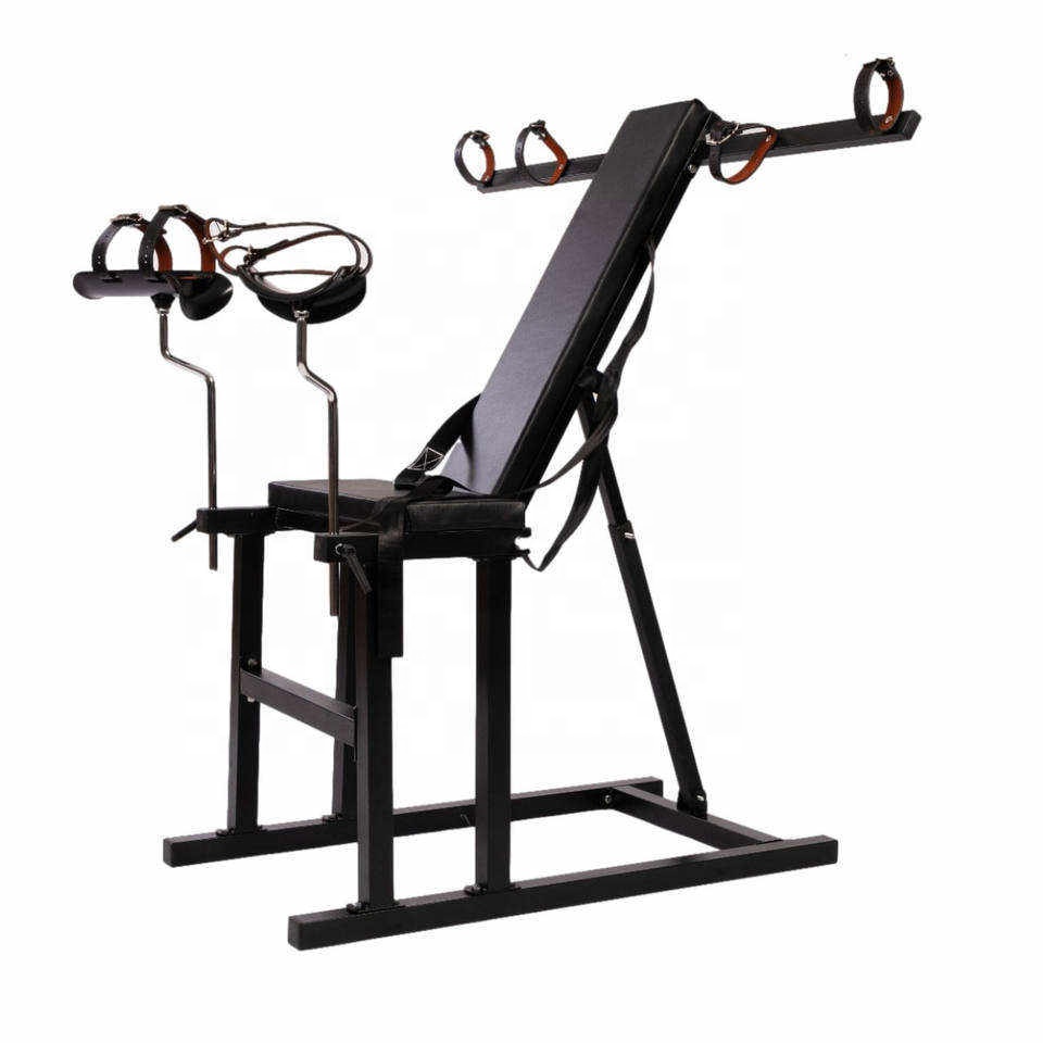 Порно: Екі подружка бір жігітті сиғады