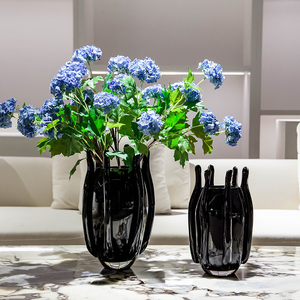 Artistico <span class=keywords><strong>vetro</strong></span> nero colorato ornamento decorativo per la casa <span class=keywords><strong>di</strong></span> lusso cristallo chic elemento del tavolo vaso per uso domestico - Product Image 6