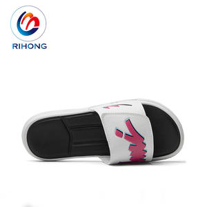 Vente en gros <span class=keywords><strong>de</strong></span> haute qualité personnalisé Oem Logo pantoufle glisser <span class=keywords><strong>pas</strong></span> <span class=keywords><strong>cher</strong></span> plaques sandale Pour Femme chaussures d'été femmes chaussures <span class=keywords><strong>de</strong></span> plage d'été CN;GUA - Product Image 3