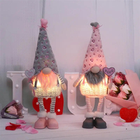 Gnomes en peluche Lucky Valentine, couple de 2 pièces, jouet elfe lumineux tenant un cœur pour un foyer douillet