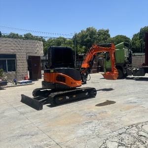 Machine de chenille d'excavatrice d'occasion Hitachi ZAXIS 50U vente à Shanghai de Chine meilleure vente annuelle en stock - Product Image 1