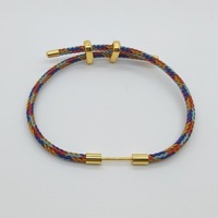Bracelet DIY en corde rouge avec fil d'acier de 3 mm, fermoir en forme de 8 à pousser/tirer avec barre transversale à vis, directement de l'usine