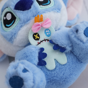 Venta caliente lindo púrpura azul cosido felpa llavero dibujos animados Anime muñeca bolsa colgante llavero ornamento - Product Image 3