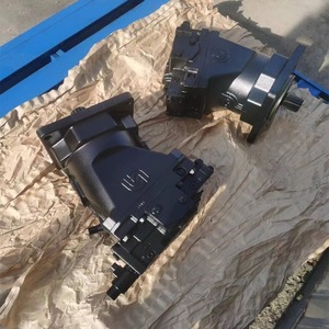 Pompe hydraulique Danfoss 51V160RF1NEPA5KYG5ACD067AAF35000 à montage sur bride, entraînement électrique - Product Image 4
