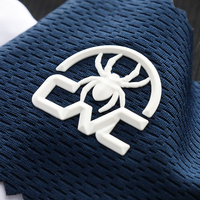 Vente en gros d'étiquettes en silicone 3D personnalisées avec ion sur logo de transfert de chaleur pour vêtements et t-shirts