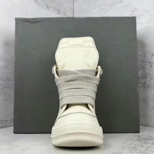 Chaussures décontractées montantes en cuir noir souple et confortable à semelle épaisse pour hommes et femmes, collection Printemps-Automne 2026 – Qualité supérieure - Product Image 1