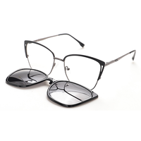 Lunettes de soleil rectangulaires de luxe avec monture en alliage polarisé et verres Tac