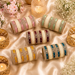 Ensemble de bracelets ethniques plaqués or avec strass floraux pour femmes, bijoux de mariage, bracelets en alliage avec incrustations de cristaux - Product Image 1