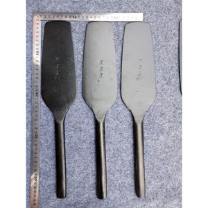 Truelle à tête ronde double face, lame de 240 mm, acier à haute teneur en carbone, outil de maçonnerie pour la construction - Product Image 3