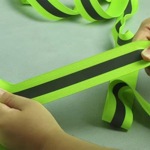 Disponibile Cintura di Sicurezza Elastica Regolabile ad Alta Visibilità, Imbracatura Riflettente per Corsa Notturna, Ciclismo, Lavoro all'Aperto - Product Image 6