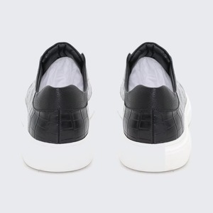 Usine de chaussures, fournisseur et fabricant sur mesure, vente en gros de chaussures pour hommes en cuir, style marche, sport, skateboard - Product Image 3