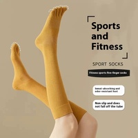 Chaussettes de compression de sport de fitness à cinq doigts Chaussettes de pression de mollet d'équipage tricotées minces de couleur pure pour le printemps, l'été