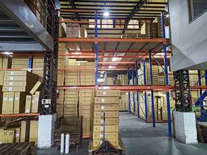 Réservoir d'eau de voiture neuve avec pompe pour voiture Fabricant de gros - Product Image 3