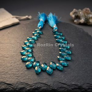 Grossiste de perles de topaze bleue de Londres, quartz facetté, marquises, briolettes, marque Rozrincrystals.com, modèle HDBDS-53, provenant du Gujarat. - Product Image 2