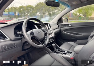 Venta al por mayor de <span class=keywords><strong>Hyundai</strong></span> <span class=keywords><strong>Tucson</strong></span> usados con volante a la izquierda, motor turbo automático, asientos de cuero, bajo <span class=keywords><strong>precio</strong></span> para exportación global - Product Image 6