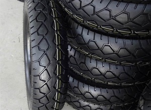 Chất lượng cao 8 ply đánh giá không săm 130/90-15 lốp xe máy cao su tự nhiên thể Loại sản phẩm cao su - Product Image 3