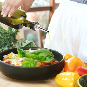 ขวดแก้<span class=keywords><strong>ว</strong></span>ใส่น้ำ<span class=keywords><strong>มัน</strong></span>มะกอกขนาด17ออนซ์ข<span class=keywords><strong>ว</strong></span>ดใส่น้ำมันและน้ำส้มสายชู500มล. พร้อมที่เทและกรวยใส่น้ำมันมะกอก - Product Image 6