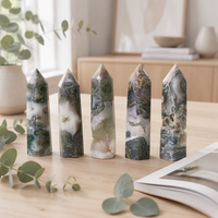 Tours d'agate mousse polies vertes, points de cristal porte-bonheur pour la guérison Reiki, pour la décoration artistique et la collection à domicile