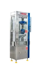 خط آلة الزحف والتغطية شبه الأوتوماتيكية من JiangXu ، ماكينة تغطية وتغطية المشروبات الكحولية والزجاجات البلاستيكية