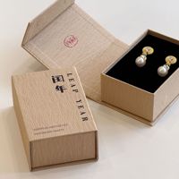 Boîte à bijoux en papier rigide épais de style chinois vintage de qualité supérieure avec estampage à chaud dorée magnétique pour colliers, boucles d'oreilles et pendentifs