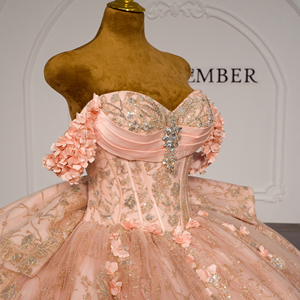 ชุดราตรีงาน Quinceanera รุ่น Lsdz011-Pz สีพีช ดีไซน์หรูหรา ผ้าชีฟอง ทรงบอลกาวน์ ช่วงตัวเสื้อจับจีบ คอรูปหัวใจ สายคล้องไหล่แบบวัตโต้ ชายกระโปรงยาวประดับลูกปัด - Product Image 4