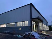 Structure en acier préfabriquée haute résistance, assemblage rapide, structure de gymnase intérieur, salle de sport, terrain de tennis, terrain de badminton, garantie 5 ans