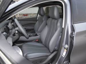 Nuevo <span class=keywords><strong>Auto</strong></span> Yuan PLUS 2025 Edición Conducción Inteligente 510KM Modelo Ultra SUV de 5 Plazas Vehículo Eléctrico Puro Jiben <span class=keywords><strong>Auto</strong></span> R18 - Product Image 5