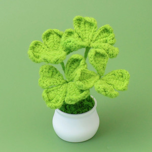 Fiori a Quattro Foglie all'Uncinetto, Piante in Vaso, Portafortuna per Salute, Amore e Ricchezza, Fiori Fatti a Mano per Decorazione Casa e Ufficio - Product Image 2