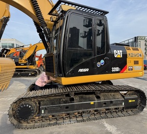รถขุดขนาดใหญ่ Caterpillar คุณภาพดีจากญี่ปุ่น cat 320B/cat 320C/cat 320D2/cat 320 GC/cat 320GX น้ำหนัก 20 ตัน อุปกรณ์หนักมือสอง - Product Image 4