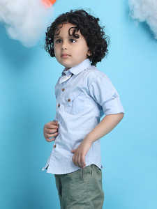 Chemise formelle bleu clair pour garçons avec nœud papillon blanc, chemise élégante pour enfants pour les fêtes, chemise à manches courtes, chemise habillée décontractée pour garçons - Product Image 3