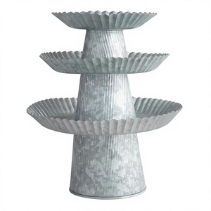 Soporte para Tartas de Metal Galvanizado de 3 Niveles de Calidad de Exportación, Soporte de Hierro Galvanizado para Servir y Exhibir en Decoración del Hogar y Eventos - Product Image 1