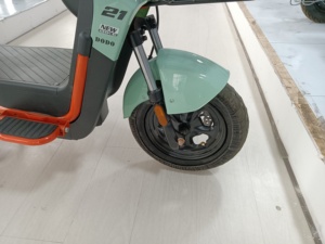 Motocicleta Eléctrica para Adultos 2025, Motor sin Escobillas de 1000W, Velocidad de 30-50 km/h, Alcance de 60 km, Cuadro de Acero, Batería de Litio de Disco - Product Image 2