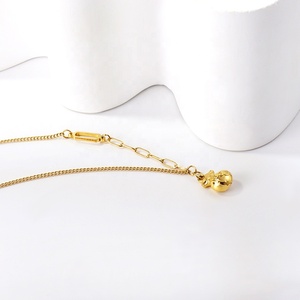 Collana con Ciondolo a Catena in Acciaio Inossidabile Placcato Oro 18K Anti-ossidazione, Design Trendy Impermeabile a Forma di Sacchetto Portafortuna - Product Image 3