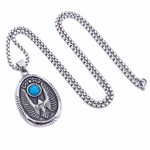 Pendentif aigle en acier inoxydable avec incrustation de turquoise bleue, collier à thème pour homme, cadeau - Product Image 4