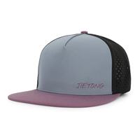 Casquette Snapback en toile imperméable 100 % polyester à 5 panneaux avec visière plate, broderie florale découpée au laser, logo OEM/ODM pour l'extérieur
