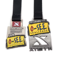 Médaille de sport Off Road Challenge en alliage de zinc, émail souple irrégulier, logo gravé sur mesure, médaille de finisseur en métal, Xterra Outdoor Race