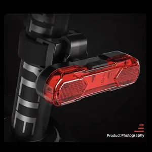 360度旋转发光二极管Usb充电尾灯红色发光二极管座杆自行车灯
