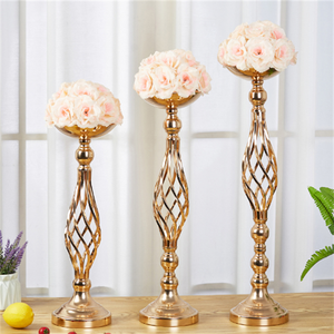 Jarrón Dorado de Lujo, Soporte para <span class=keywords><strong>Flores</strong></span>, Nuevas Decoraciones para Bodas - Elegante Centro de Mesa Dorado para Bodas - Product Image 6